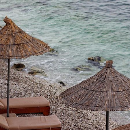 Jad Rooms Sarandë Exterior foto