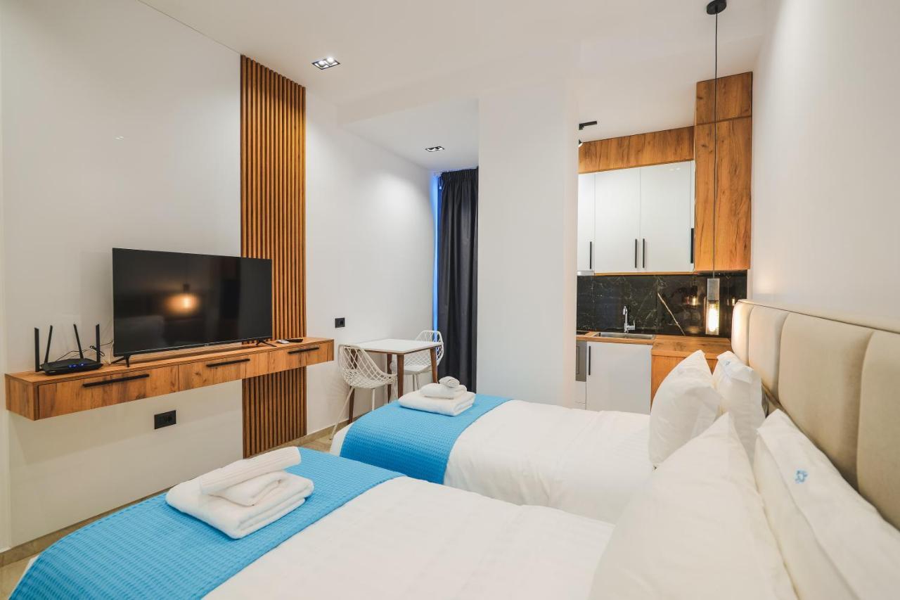 Jad Rooms Sarandë Exterior foto